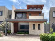 CASA EN VENTA EN ATOZANO, QUERETARO