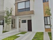 CASA EN VENTA EN AUREA IOLITA, ZIBAT?, QUER?TARO