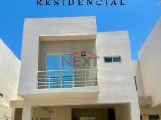 CASA EN VENTA EN AUREA RESIDENCIAL
