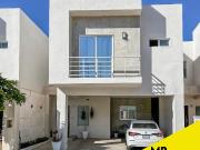 Casa en venta en ?urea Residencial, Modelo Aurora