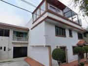 Casa en venta en Av. 545