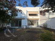 CASA EN VENTA EN AV ARCOS IDEAL PARA DESARROLLO O VIVIENDA