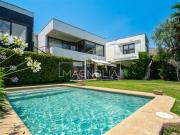 Casa en Venta en AV EL VALLE