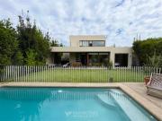 Casa en Venta en Av Jose Rabat Piedra Roja