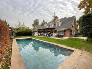 Casa en Venta en AV. LA DEHESA