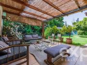 Casa en Venta en Av. La Dehesa con Bernardo Larraín