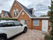 Casa en Venta en Av. La Dehesa / Pie Andino