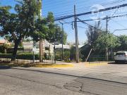 Casa en Venta en Av. Las Condes, San Enrique. Lo Barnechea