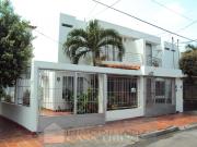 casa en venta en av. libertadores, alcala. Cod V100069