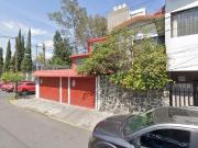 Casa en Venta en Av Río Mayo, en La Colonia Real del...