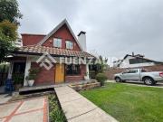 Casa en Venta en Av. Walker Martínez