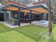 Casa en Venta en Avandaro Valle de Bravo