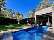 Casa en Venta en Avandaro, Valle de Bravo Espaciosa con...