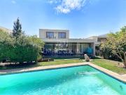 Casa en Venta en AVENIDA CHAMISERO