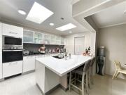Casa en Venta en Avenida Chamisero, Alianza Francesa