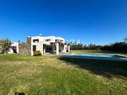 Casa en Venta en Avenida Chicureo