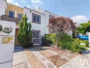 Casa en venta en avenida de la Cantera Ciudad del Sol...