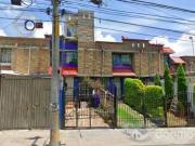 CASA EN VENTA EN AVENIDA DE LAS UNIVERSIDADES, COLONIA...