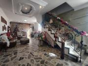 casa en venta en avenida libertadores. Cod V30183