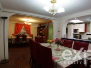 Casa en Venta en Avenida Ossa 0620