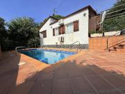 Casa en venta en avenida Països Catalans, Riells i...