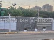 Casa en Venta en Avenida Universidad, Maracaibo