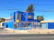 Casa en Venta en Avnedia Los Carrera esquina Australia...