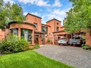 Casa en venta en Ayres de Pilar 4 dormitorios, jardin y...