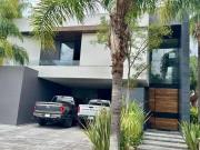 Casa en venta en Azaleas, Bugambilias