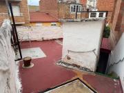 Casa en venta en Badalona, Sant Crist. CASA A REFORMAR...