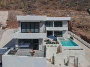 CASA EN VENTA EN BAHÍA EL ENCANTO