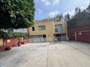 Casa en venta en Balcones de la Herradura. Frente a parque