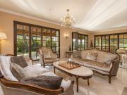 Casa en venta en Baleares Calvià, Peguera. Villa...