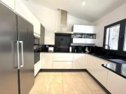 Casa en venta en Baleares Calvià, Santa Ponça. Elegante...