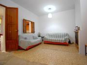 Casa en venta en Baleares Sineu. Casa con patio en...