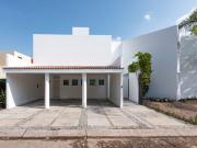 CASA EN VENTA EN BALVANERA COUNTRY CLUB