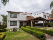 CASA EN VENTA EN BALVANERA QUERÉTARO
