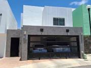 CASA EN VENTA EN BANUS RESIDENCIAL