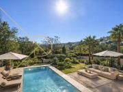 Casa en venta en Barcelona, Can Peguera. Exclusiva casa...