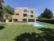 Casa en venta en Barcelona, Pedralbes. Magnifica casa en... Casa en venta en Barcelona, Pedralbes. Magnifica casa en...