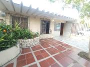 Casa En Venta En Barranquilla En Paraiso V72038