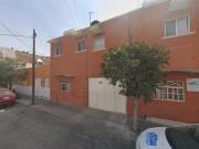 ! CASA EN VENTA EN BARRANQUITAS GUADALAJARA JAL !...