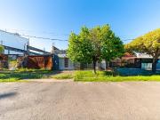 CASA EN VENTA EN BARRIO MATHEU DE DOS DORMITORIOS