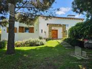 Casa en venta en Barrio Costa Esmeralda