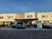 CASA EN VENTA EN BARRIO DE SANTIAGO MIXQUITLA, CHOLULA...