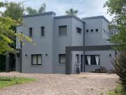 Casa en venta en Barrio La Peregrina, Pilar, GBA Norte 4...