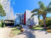 Casa en venta en barrio Las Acacias, Hudson. Con...