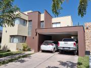 Casa en Venta en Barrio Privado, Luján de Cuyo