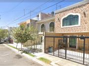 Casa en venta en Batallon de San Patricio, Guadalajara,...