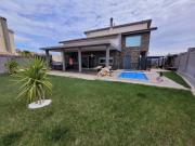 Casa en venta en Baza. Venta de Chalet individual en...